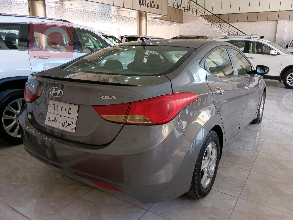 هیوندای ئەلەنترا